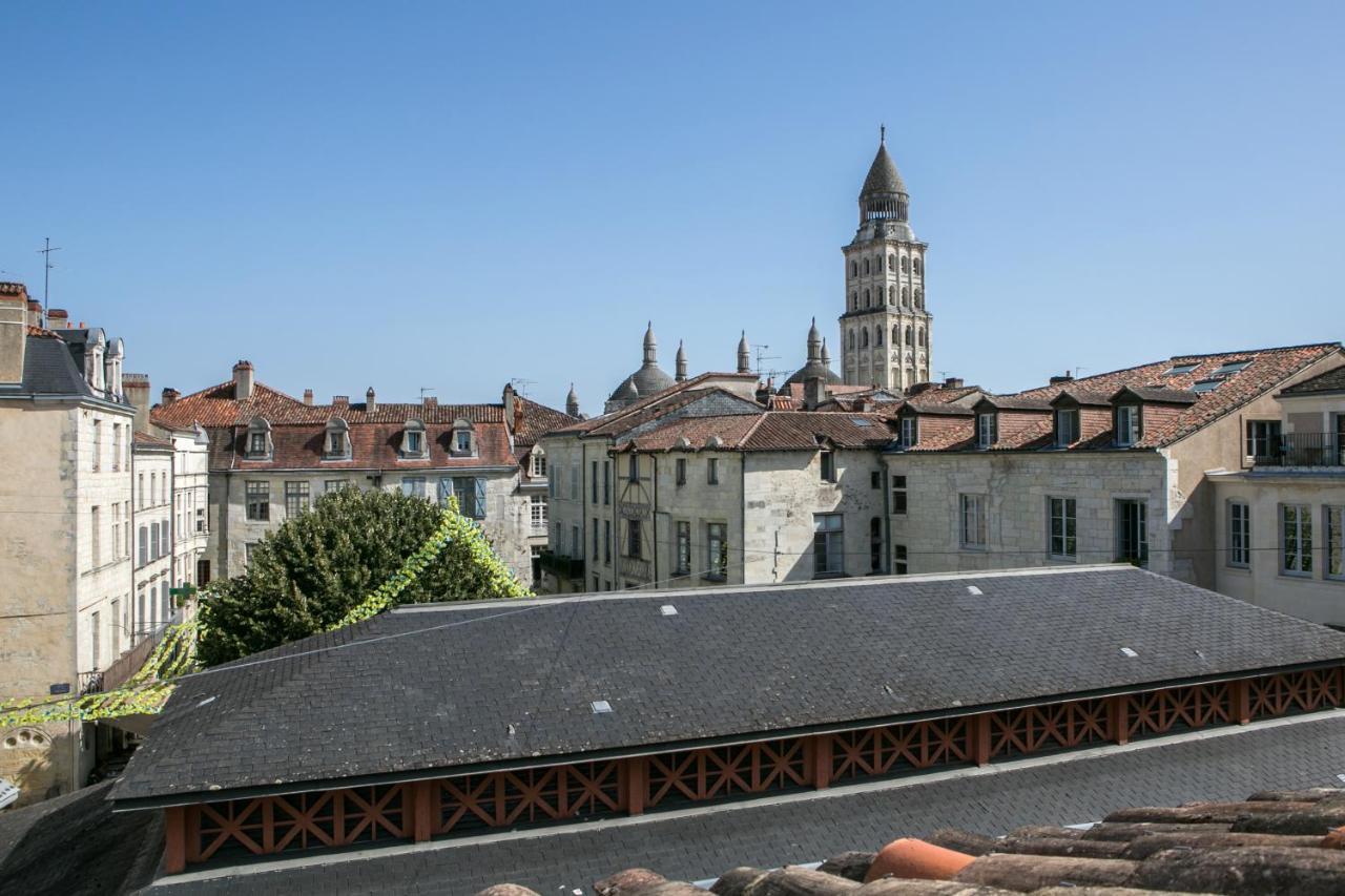 Logis Des Halles Du Coderc Lejlighed Périgueux Eksteriør billede